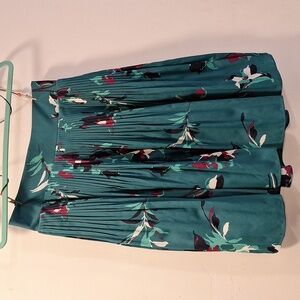 Merona a line skirt size medium with liner and pockets